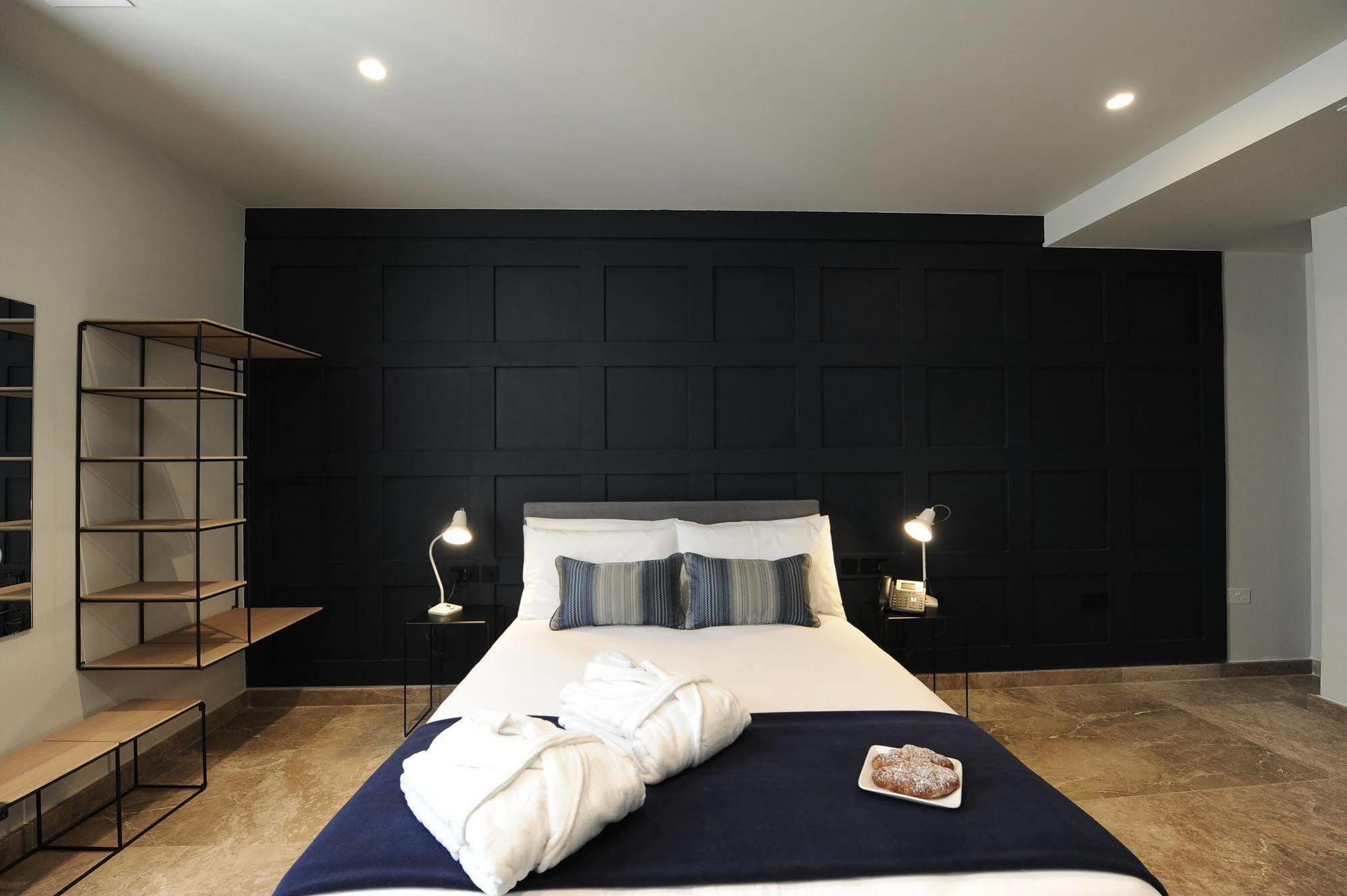 Hotel The Manoel Boutique 4*